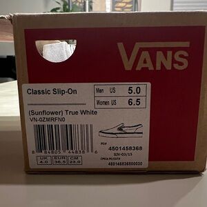 Vans Classic Slip-On Shoes - Sunflower True White